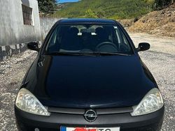Usado 2002 Opel Corsa Sedan | € 2.000 (Preço elevado)