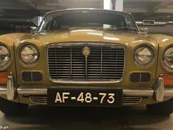 Amarelo Usado 1980 Jaguar XJ6 Sedan | € 29.500