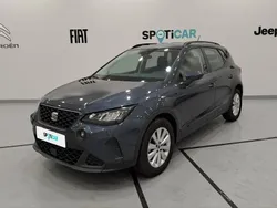 Cinza Usado 2024 Seat Arona Style SUV | € 20.500 (Preço justo)