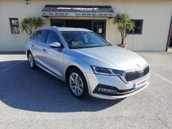 Cinza Usado 2021 Skoda Octavia Style Carrinha | € 18.800 (Preço justo)