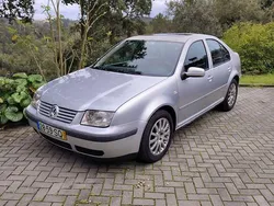 Usado 2001 VW Bora Sedan | € 2.750