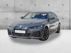 Cinza dravit metalizada Usado 2023 BMW i4 Shadowline Sedan | € 56.946 (Preço justo)