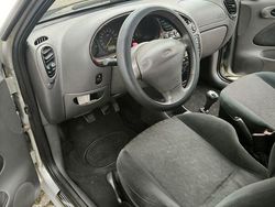 Usado 2000 Ford Fiesta Citadino | € 1.500
