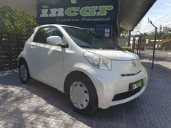 Toyota iQ