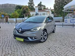 Cinzento Usado 2017 Renault Scénic IV Monovolume | € 14.950 (Bom preço)