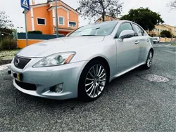 Usado 2010 Lexus IS220d Sport Line Sedan | € 13.000