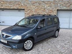 Usado 2009 Dacia Logan MCV Sedan | € 4.750