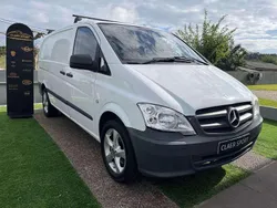 Branco Usado 2011 Mercedes Vito Monovolume | € 12.900