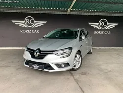Cinza Usado 2020 Renault Mégane IV LIMITED Carrinha | € 15.500 (Caro)