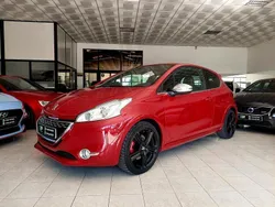 Usado 2013 Peugeot 208 GTi Citadino | € 12.800 (Preço justo)