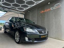 Cinza Usado 2010 Lexus IS220d Sport Line Sedan | € 8.990