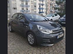 Usado 2015 Kia Rio | € 6.800