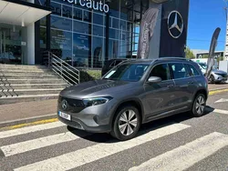 Cinzento Usado 2024 Mercedes EQB250+ Edition SUV | € 48.900 (Bom preço)