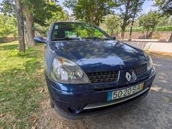 Usado 2001 Renault Clio II | € 1.000 (Bom preço)