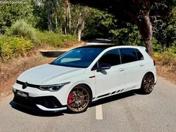 Branco Usado 2021 VW Golf VIII GTI Clubsport Citadino | € 39.990 (Preço justo)