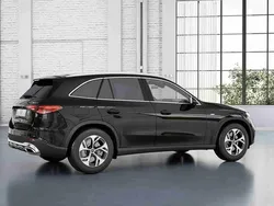 Preto Novo 2025 Mercedes GLC300e SUV | € 76.820
