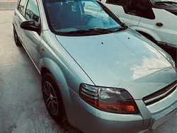 Usado 2003 Chevrolet Kalos SE Sedan | € 2.000