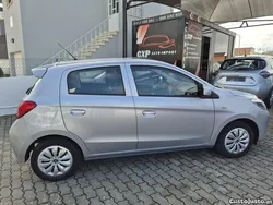 Cinza Usado 2020 Mitsubishi Space Star | € 10.500