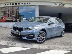 Cinzento Usado 2021 BMW 116 Citadino | € 27.250 (Preço justo)