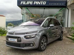 Cinzento Usado 2018 Citroën C4 Feel Monovolume | € 21.890