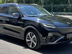 Preto Usado 2022 MG Marvel R SUV | € 28.500 (Preço justo)