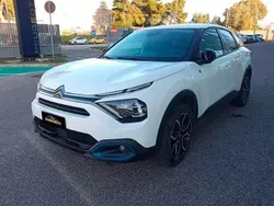 Branco Usado 2021 Citroën e-C4 Feel Citadino | € 17.500 (Bom preço)