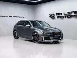 Cinzento Usado 2015 Audi RS3 Sportback Comfort Citadino | € 36.950