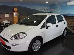 Branco Usado 2018 Fiat Punto Lounge Citadino | € 9.750 (Preço elevado)