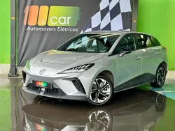 Cinza Usado 2024 MG MG4 EV Citadino | € 19.990 (Preço justo)