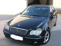Preto Usado 2006 Mercedes C220 Sedan | € 7.500 (Caro)