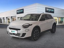 Branco Usado 2024 Fiat 600 La Prima SUV | € 23.990 (Bom preço)
