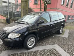Preto Usado 2005 Chrysler Voyager Monovolume | € 6.990
