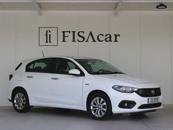 Branco Usado 2019 Fiat Tipo Lounge Sedan | € 12.600 (Preço justo)