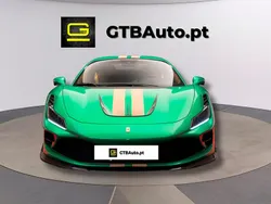 Verde Usado 2021 Ferrari F8 Coupé | € 369.000