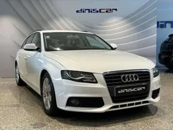 Branco Usado 2012 Audi A4 Sedan | € 11.900 (Preço justo)