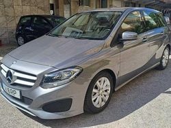 Usado 2017 Mercedes B180 Monovolume | € 17.850 (Preço justo)