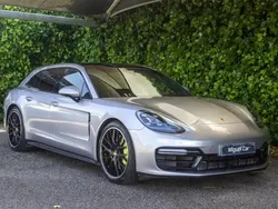 Cinza prata Usado 2017 Porsche Panamera S E-Hybrid Sport Turismo Sedan | € 69.900 (Preço justo)