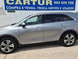 Cinzento Usado 2019 Kia Sorento SUV | € 19.900