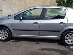 Usado 2002 Peugeot 307 Sedan | € 2.650