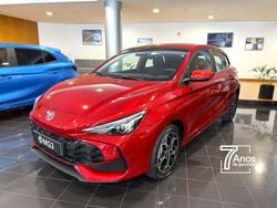 Vermelho Novo 2025 MG MG3 Comfort Citadino | € 22.481