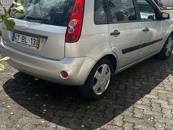 Usado 2006 Ford Fiesta Citadino | € 3.499 (Preço elevado)