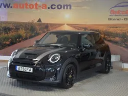 Preto Usado 2022 Mini Cooper SE Citadino | € 30.000