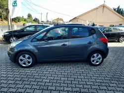 Cinzento Usado 2010 Kia Venga Citadino | € 7.350