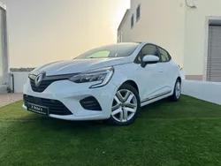 Branco Usado 2022 Renault Clio V SE | € 13.750 (Bom preço)