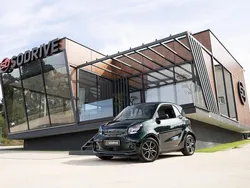 Verde Usado 2021 Smart ForTwo Electric Drive Coupé | € 12.900