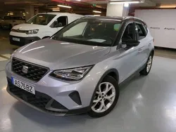 Cinza Usado 2022 Seat Arona FR SUV | € 16.400 (Preço justo)