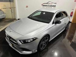Cinzento Usado 2020 Mercedes A180 Citadino | € 25.900 (Preço elevado)