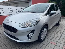 Cinza Usado 2019 Ford Fiesta Citadino | € 11.650 (Preço justo)