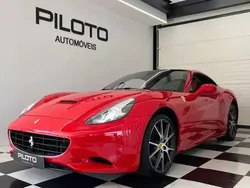 Vermelho Usado 2013 Ferrari California Cabrios | € 145.000