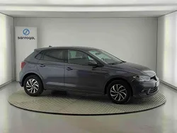 Cinzento Usado 2024 VW Polo | € 19.490 (Preço justo)
